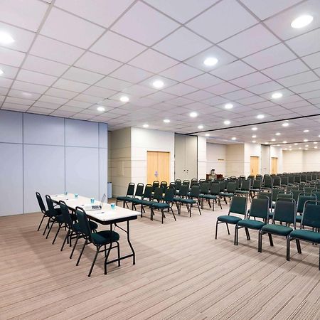 Ibis Paulinia 호텔 외부 사진