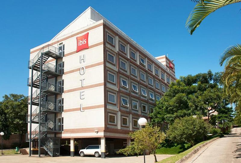 Ibis Paulinia 호텔 외부 사진