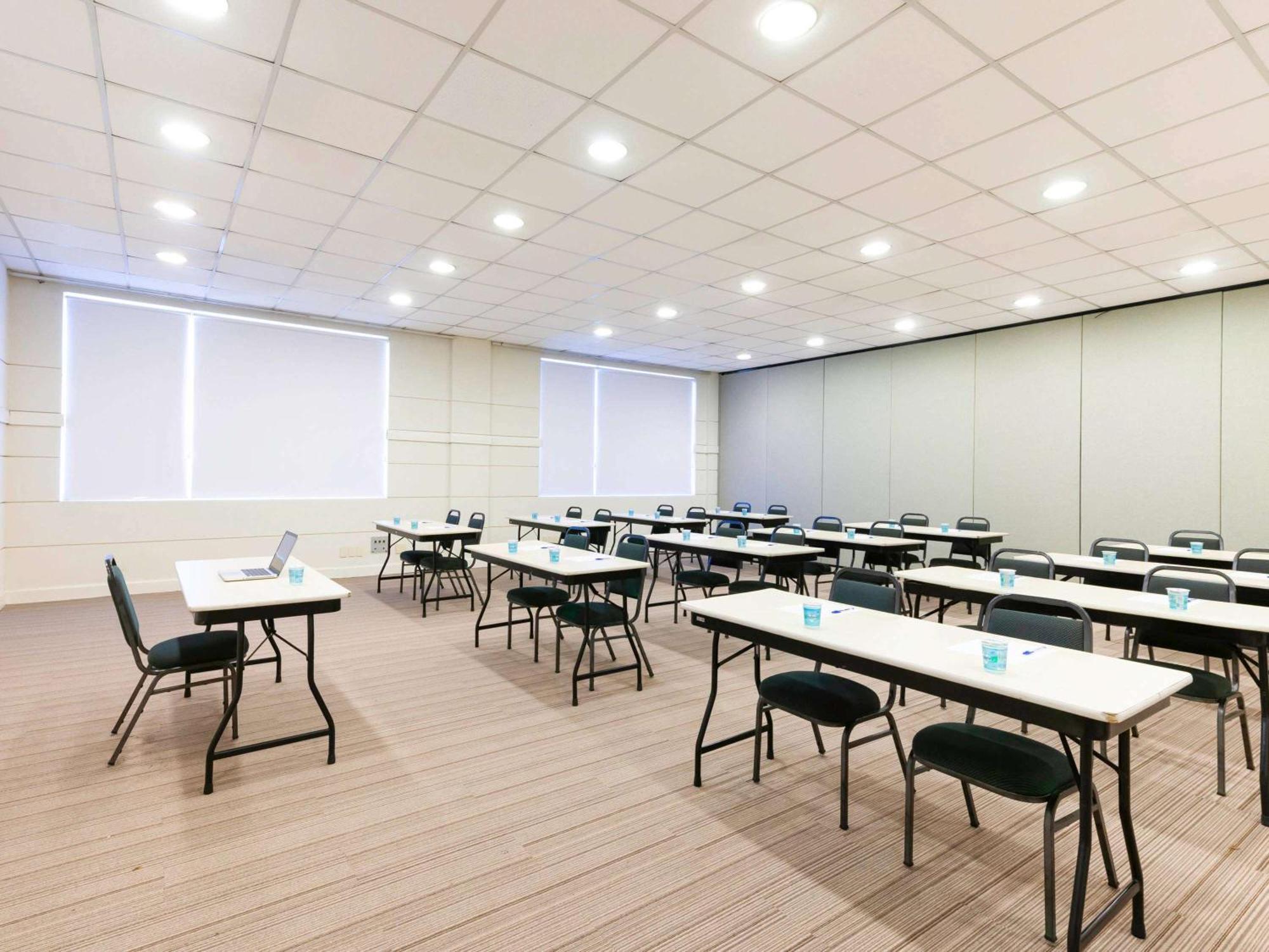 Ibis Paulinia 호텔 외부 사진