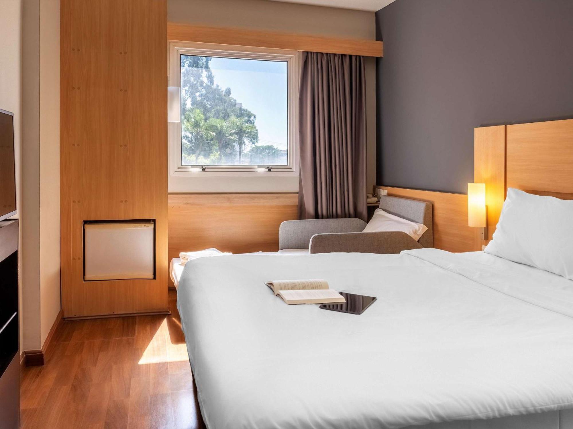 Ibis Paulinia 호텔 외부 사진